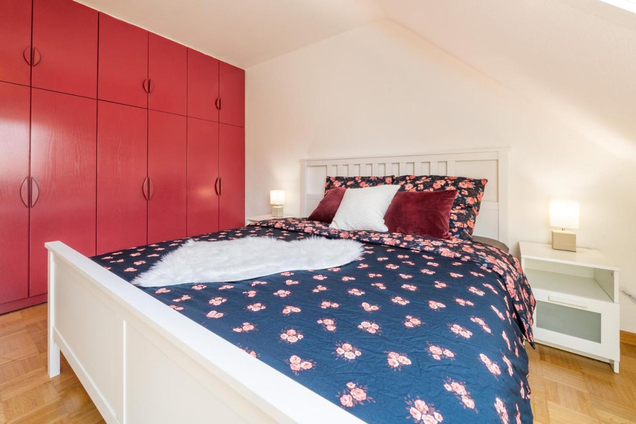 Mitten Im Herzen Von / Familienfreundlich / 80m² Apartment Hannover