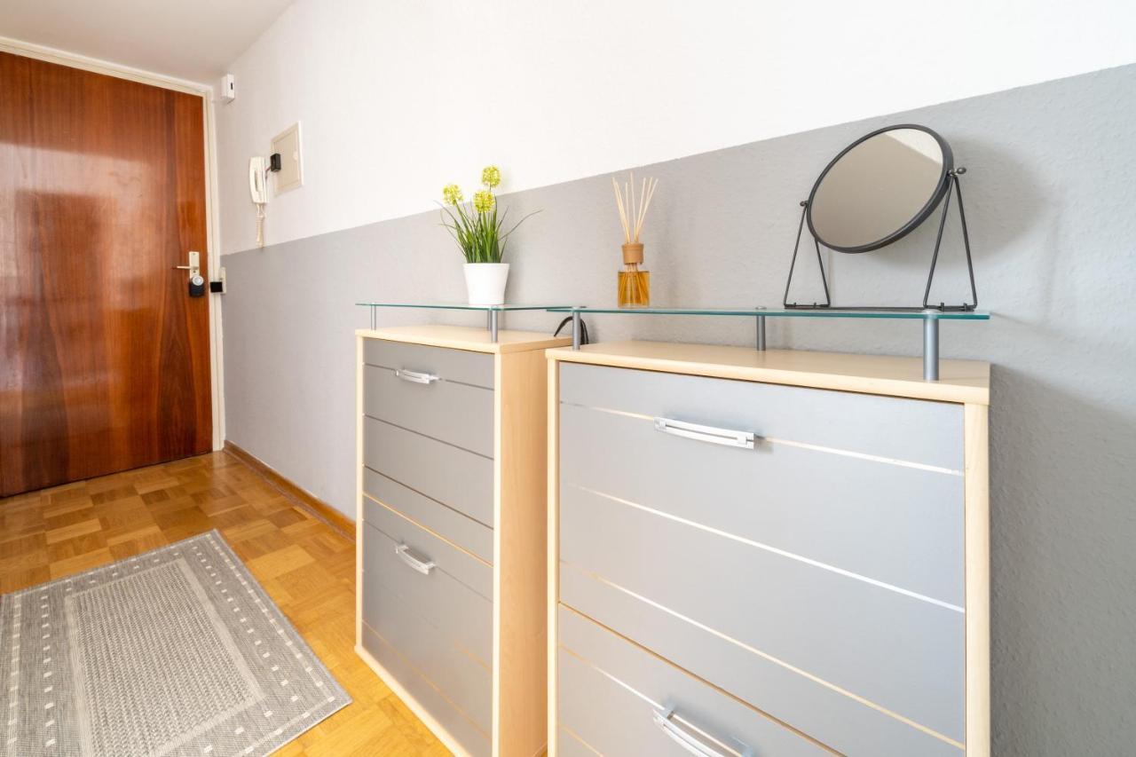 Apartment Mitten Im Herzen Von / Familienfreundlich / 80m² *